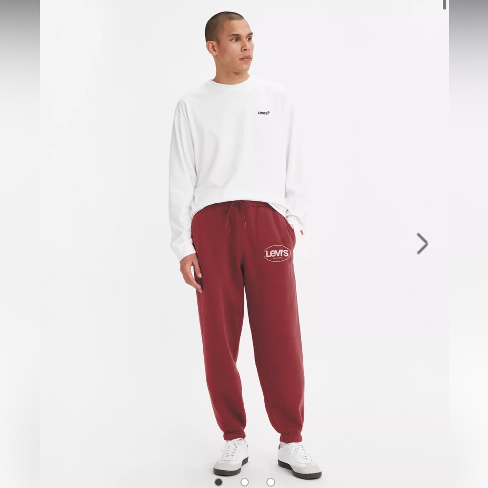NWOT- Levi’s- Men’s- Big Boy Cotton Joggers- Sz Lrg (more like XL)- Black & Red